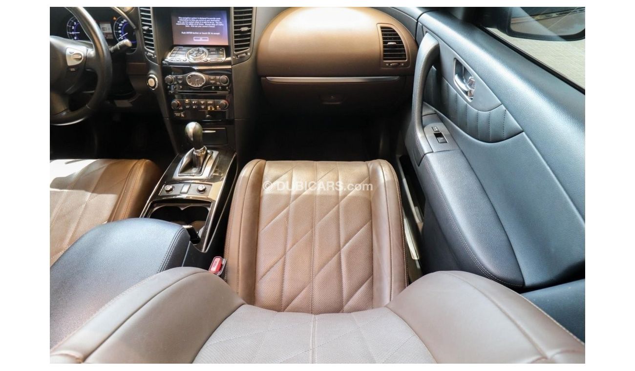 Infiniti QX70 Limited S51