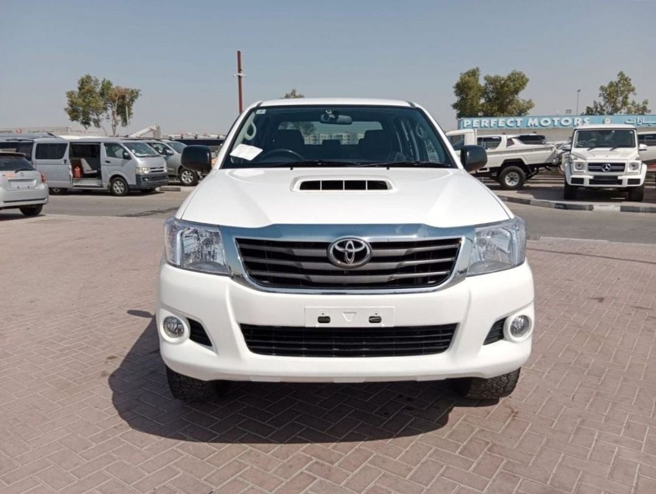 Toyota Hilux TOYOTA HILUX PICK UP RIGHT HAND DRIVE (PM1230)