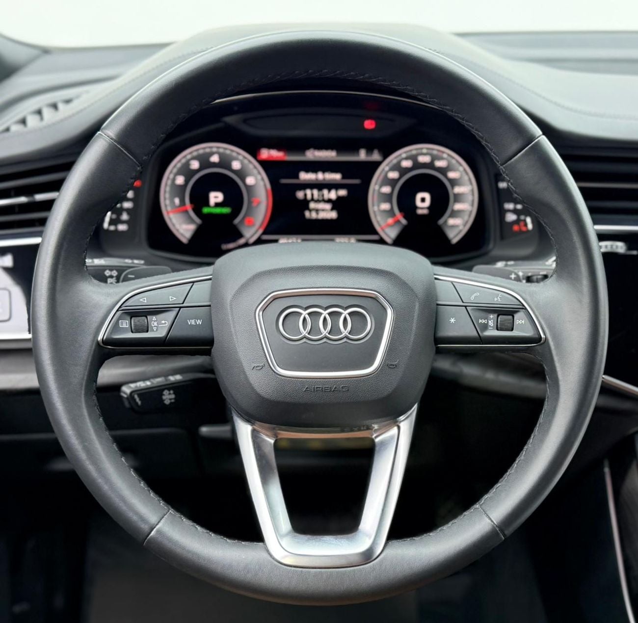 أودي Q8 55 TFSI quattro 3.0L SUV