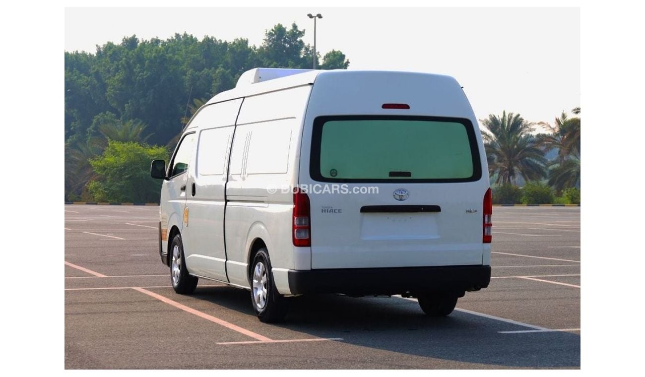 Toyota Hiace GL - High Roof LWB 2016 | 2.7L Chiller Van | M/T - RWD - GCC Specs - Well Maintained Van | Book Now