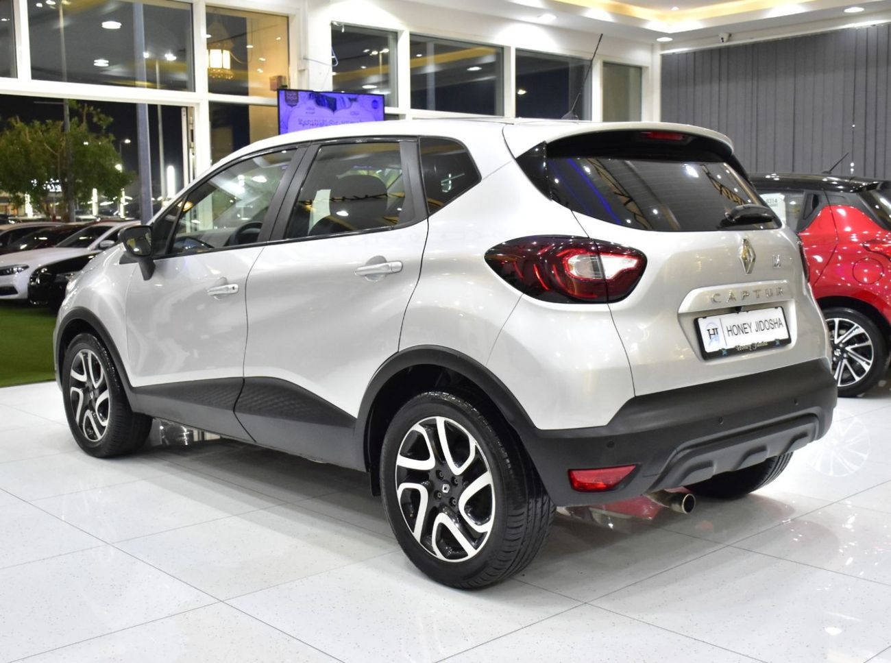 رينو كابتور EXCELLENT DEAL for our Renault Captur ( 2019 Model ) in Silver Color GCC Specs