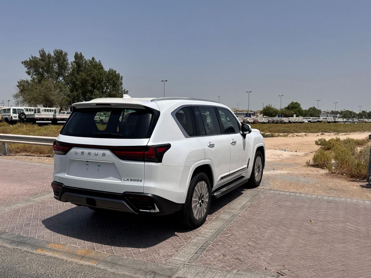 لكزس LX 500 2026 LEXUS LX500d 3.3L DIESEL URBAN 25-SPEAKER GCC 4X4 BRAND NEW 0KM