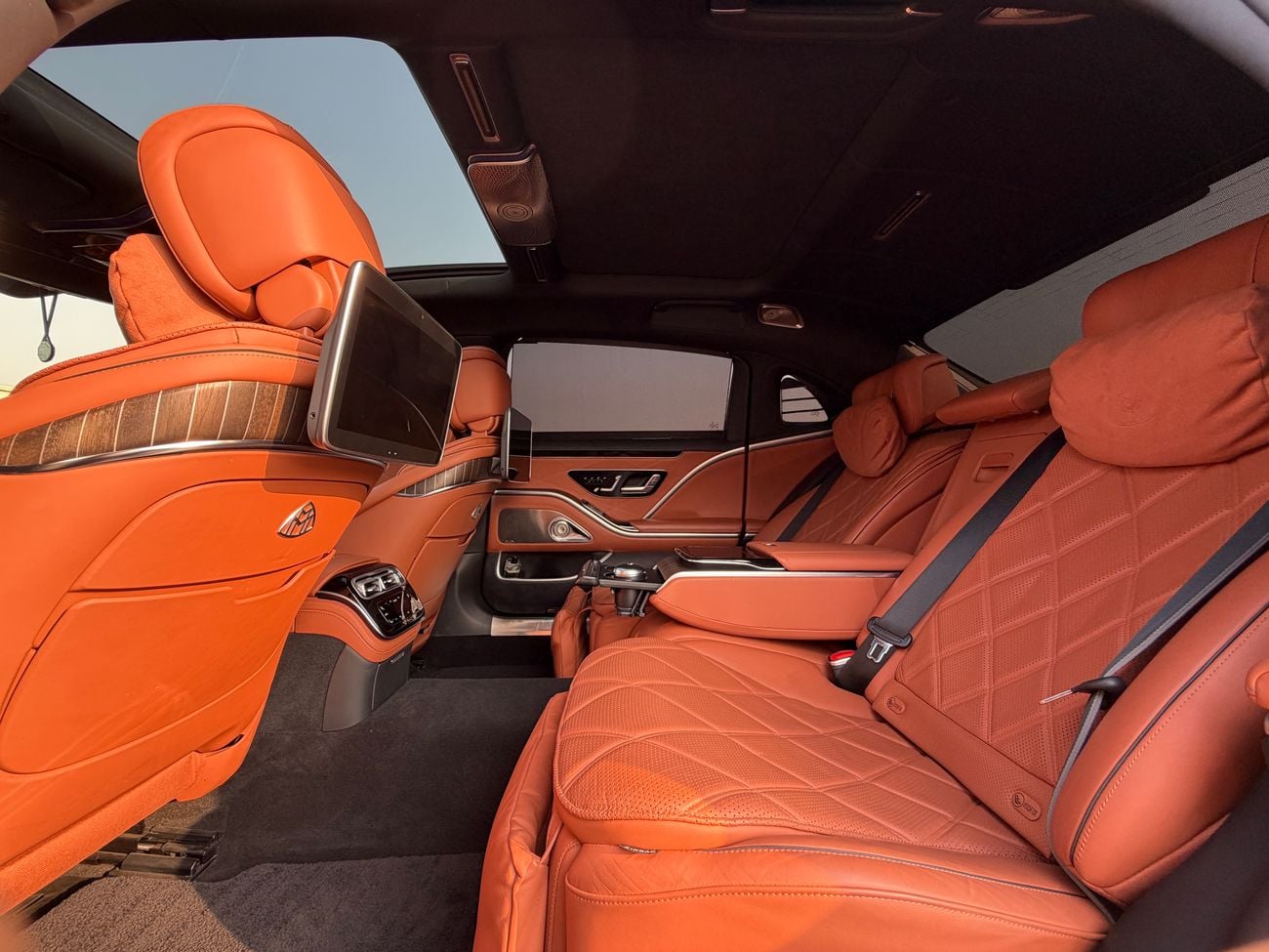 مرسيدس مايباخ S580 مايباخ 