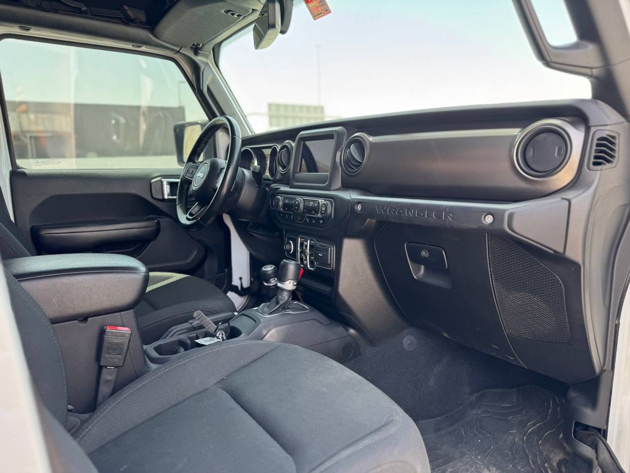 جيب رانجلر Unlimited Sport 3.6L A/T