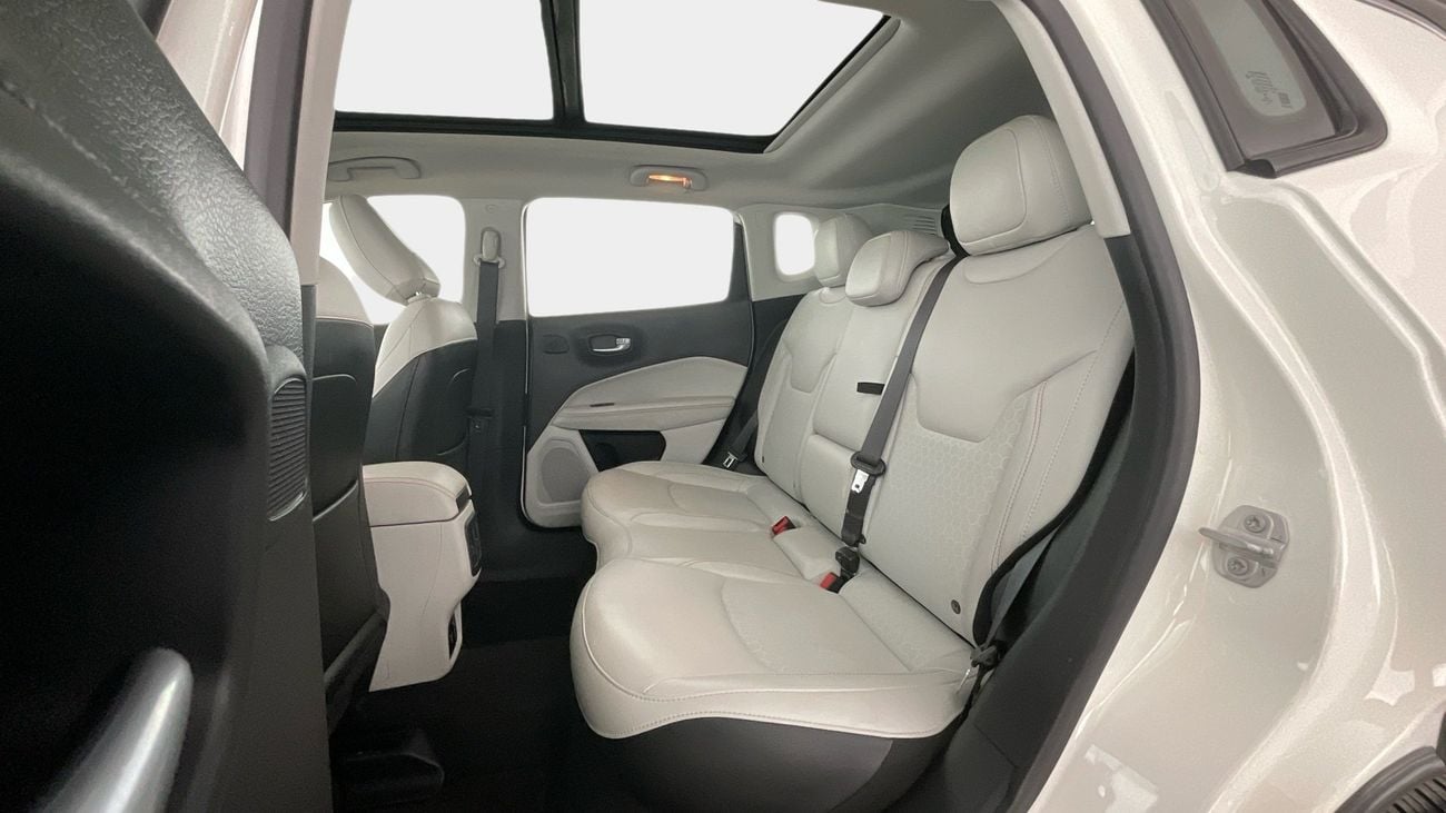 Jeep Compass Limited | upto AED 20,000 Ramadan Discount | Guaranteed Warranty | 0 Down Payment