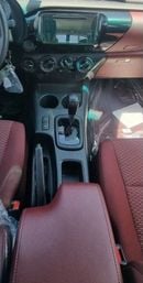 تويوتا هيلوكس petrol 2.7  4x4 2023