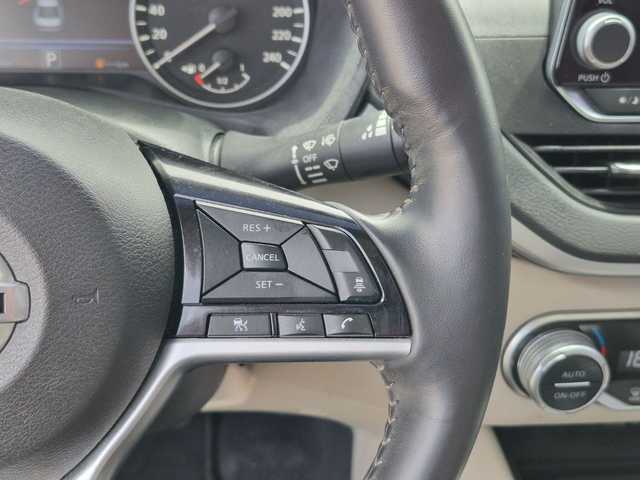 Nissan Altima SV 2.5L