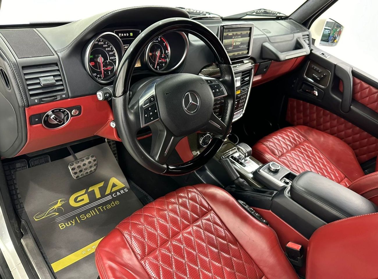 Mercedes-Benz G 63 AMG 2014 Mercedes Benz G63 AMG, Full Option, Low Kms, GCC