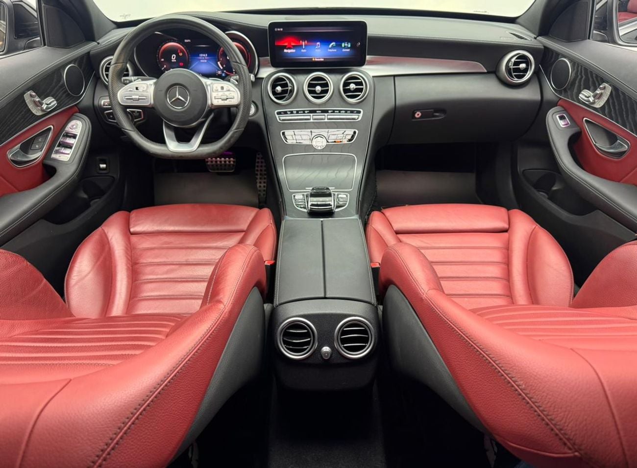 مرسيدس بنز C 200 2020 Mercedes-Benz C200 AMG, Service History, 1 Year Warranty, Excellent Condition, GCC