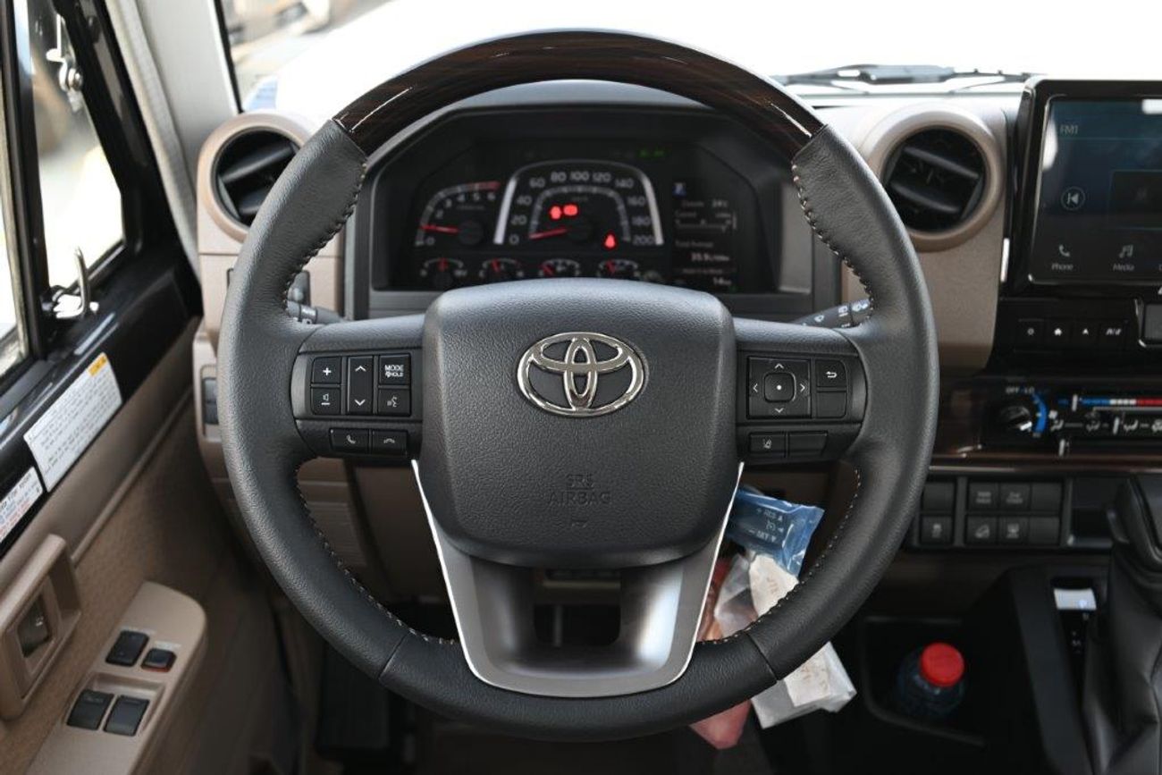 Toyota Land Cruiser 70 71 short wheel base 2.8l diesel automatic transmission