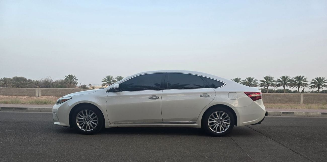 تويوتا افالون LIMITED