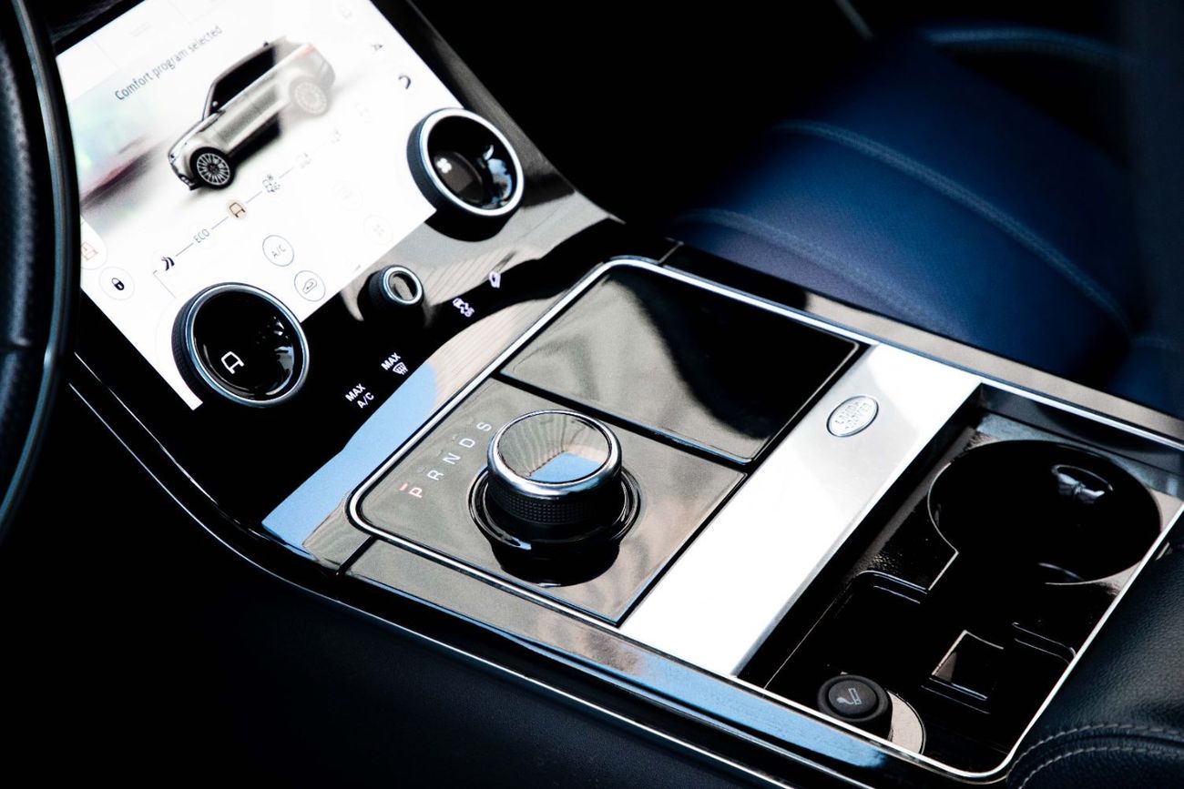 لاند روفر رينج روفر فيلار P380 | 3,329 P.M  | 0% Downpayment | R-Dynamic | V6 | STUNNING!