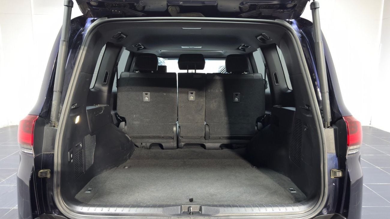 تويوتا لاند كروزر VX Toyota Land Cruiser 2022 ZX Sahara RHD diesel