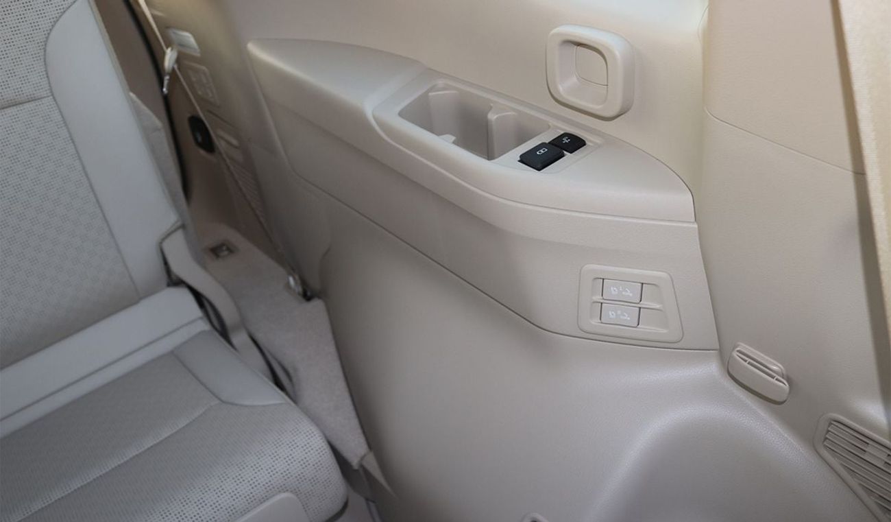 تويوتا لاند كروزر 2026 Model Toyota Land Cruiser (LC300) VX, 4.0L Petrol 4WD 6A/T