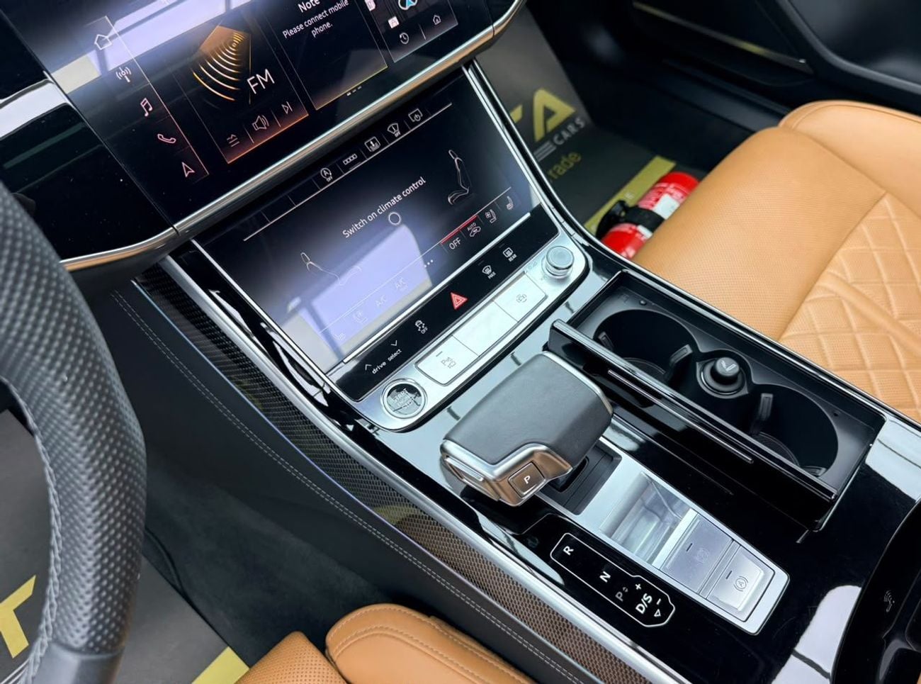 Audi A8 L 55 TFSI HIGH SPEC 2024 Audi A8 L 55 TFSI Quattro, 2029 Audi Warranty + Service Pack, Full Audi Service History, GCC