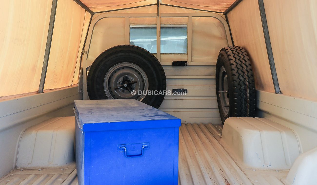 تويوتا لاند كروزر بيك آب