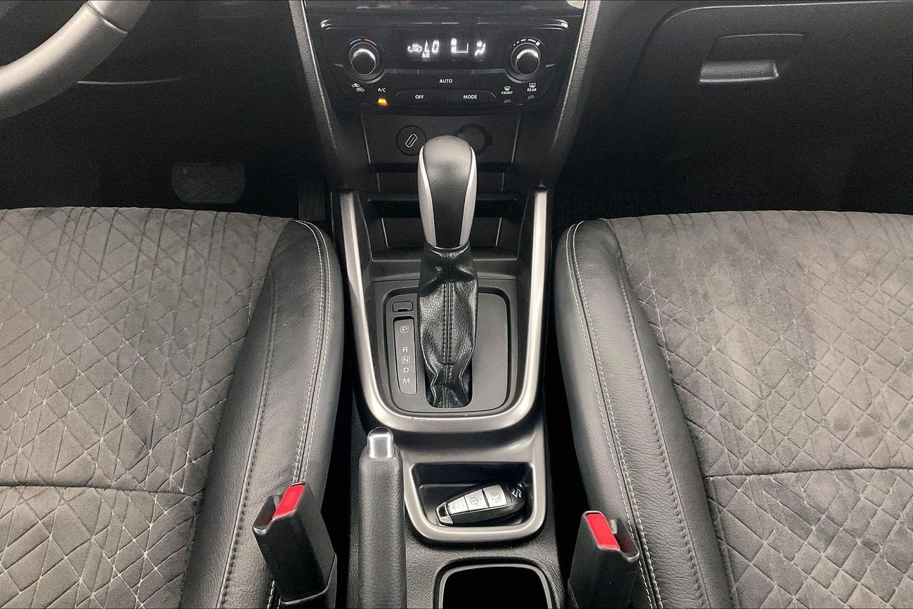 سوزوكي فيتارا GLX | National Day Celebration | شامل الضمان | 0 ﺪﻔﻋﺓ ﺃﻮﻟﻯ