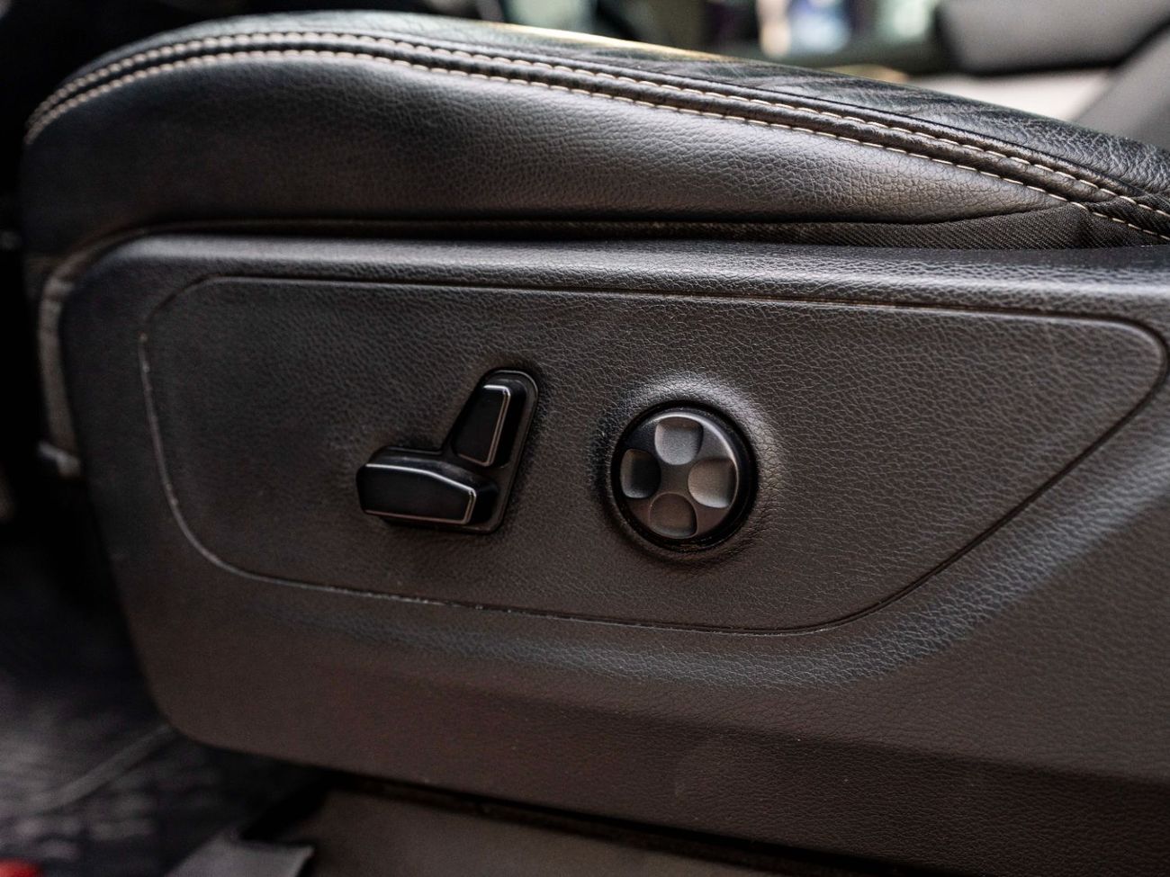 رام 1500 Bighorn Crew Cab 5.7L