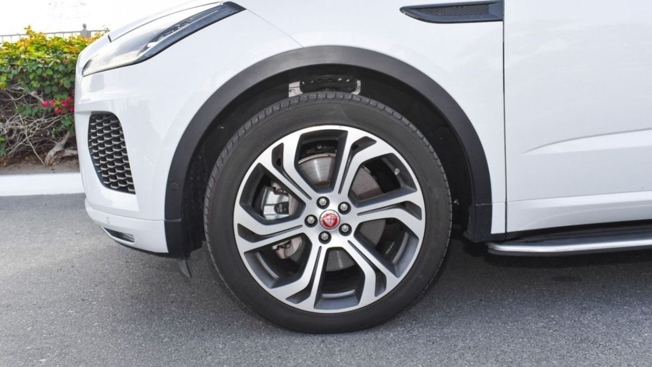 جاكوار E Pace R-سبورت