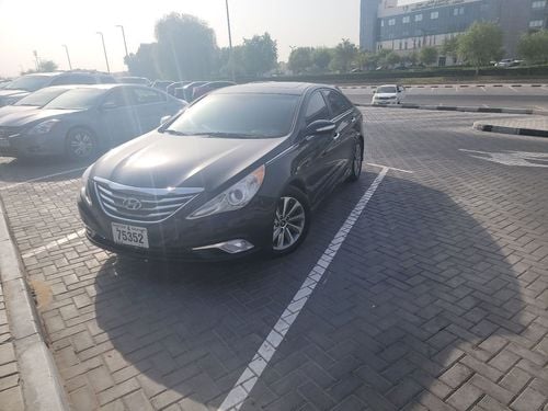 Hyundai Sonata Limited 2.4L