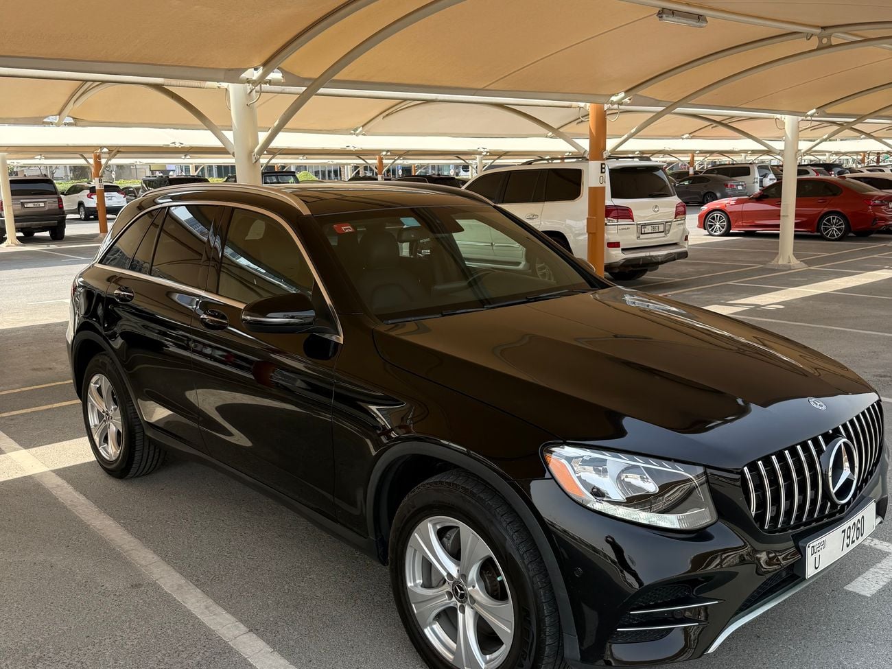 مرسيدس بنز GLC 300 E 4MATIC PREMIUM