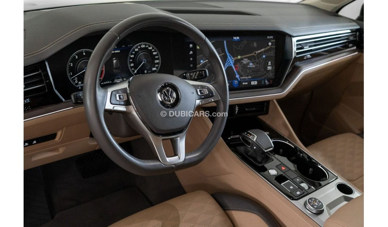 Volkswagen Touareg 2020 Volkswagen Touareg Atmosphere / Full Volkswagen Service History & Warranty