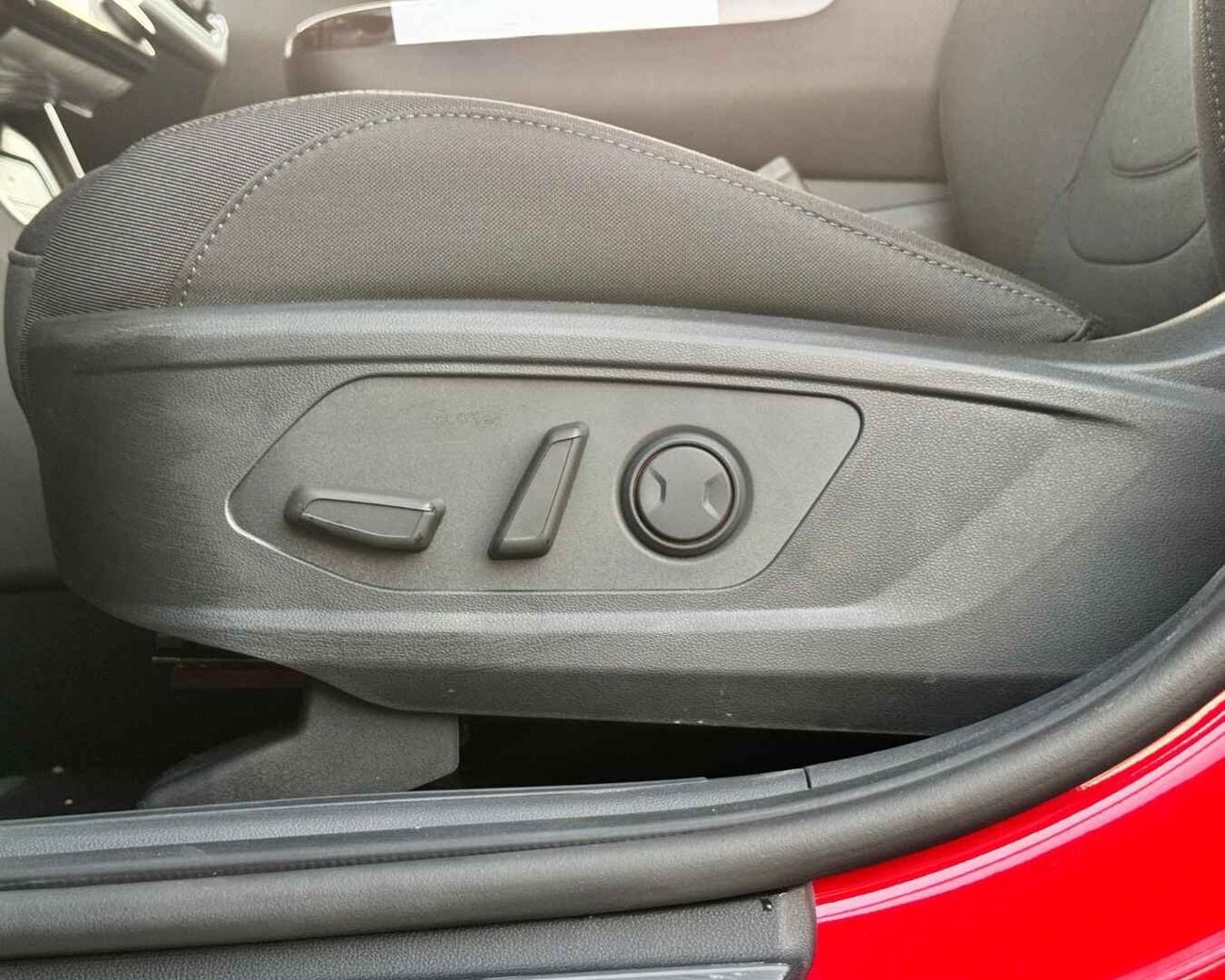 هيونداي توسون HYUNDAI TUCSON 1.6T - 2027 MODEL - GCC SPECS - DARK RED COLOR
