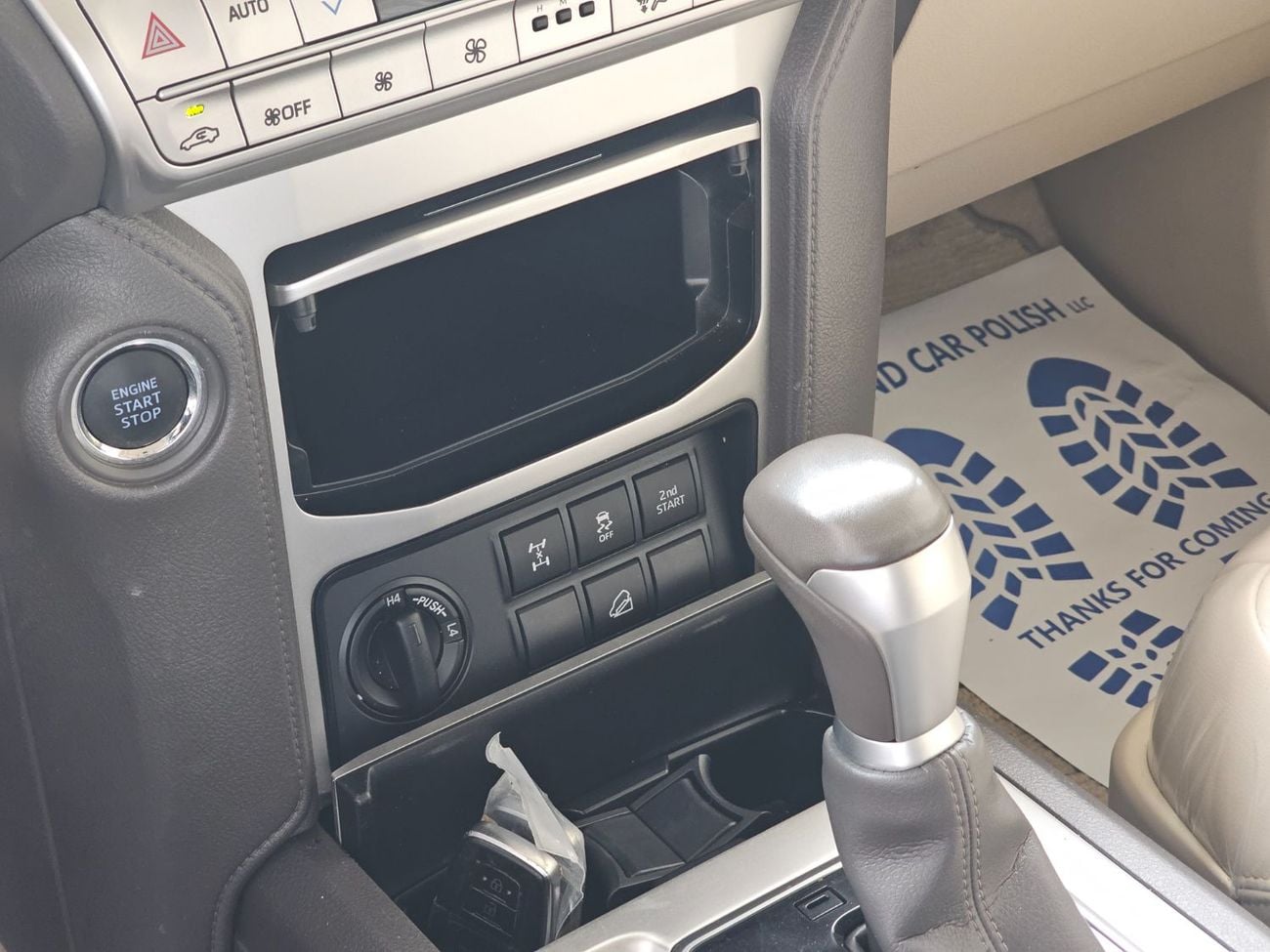 تويوتا برادو TX-L 4.0L V6, Model 2022