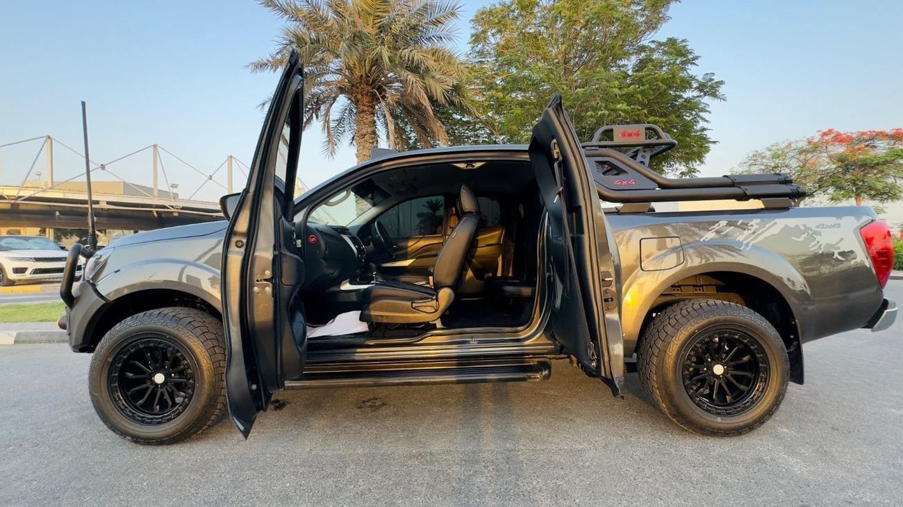 Nissan Navara Nissan Navara | Smart Cab | Automatic Diesel 2.3L | 4WD | RHD | Sports Bar