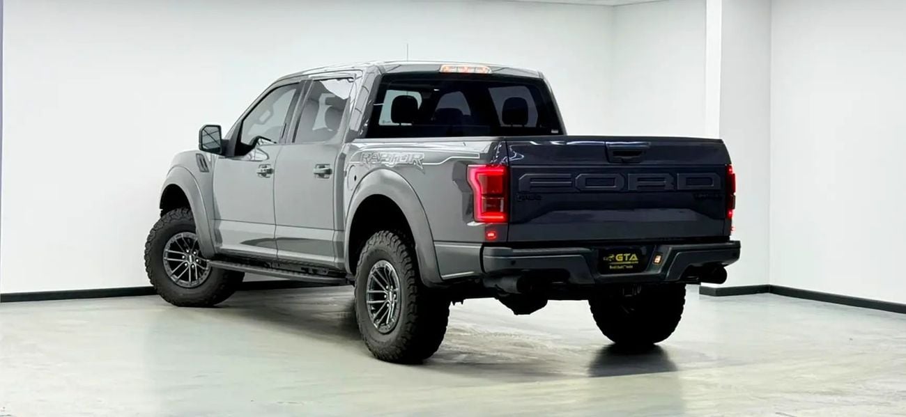 Ford F-150 F150 Raptor, Warranty, Full Service History, Carbon Fiber Interior, Fully Loaded, GCC