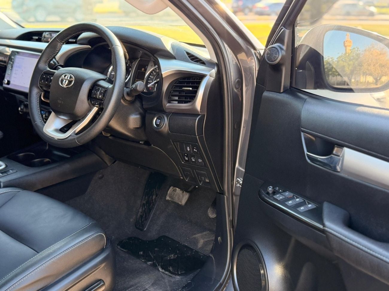 Toyota Hilux Rugged X GR