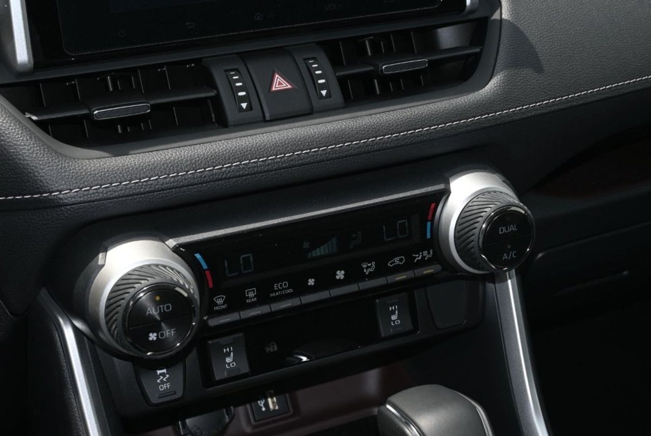 تويوتا راف ٤ Toyota RAV4 2.5L Petrol, AWD, CUV 5Doors, Model 2024 Color Black