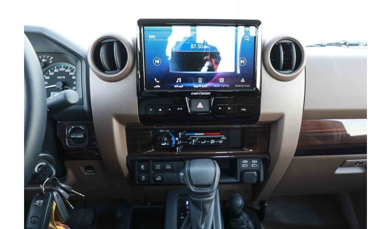 Toyota Land Cruiser 70 2024 TOYOTA LC79 LX Z SINGLE CAB 2.8 - GREY inside SADLLE TAN | Export Only