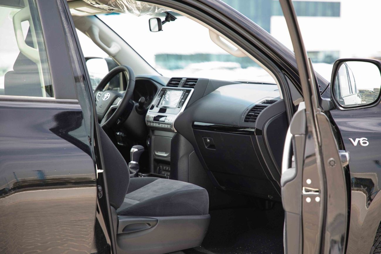 Toyota Prado 2023 Toyota Prado 4.0 TXL G SF - Attitude Black inside Black