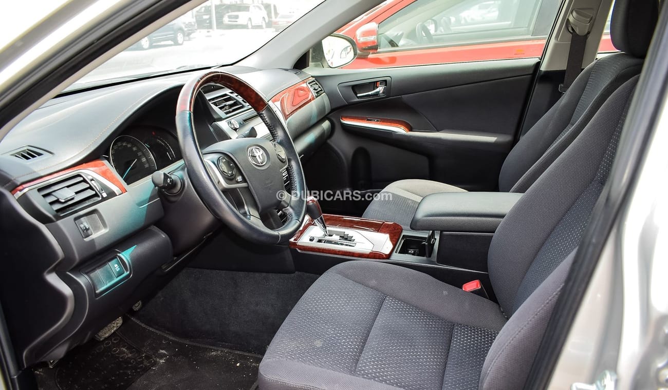 Toyota Camry 2015 no paint no accidents