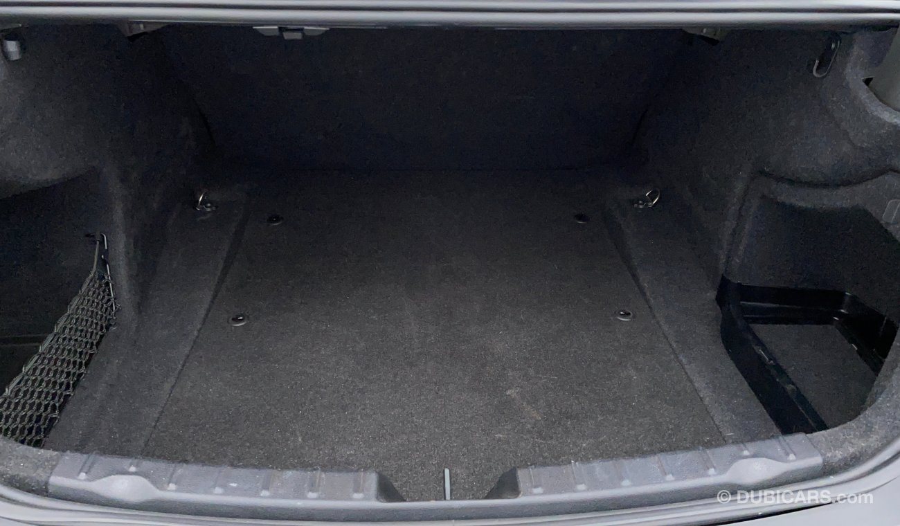 بي أم دبليو 330i 330i 2000