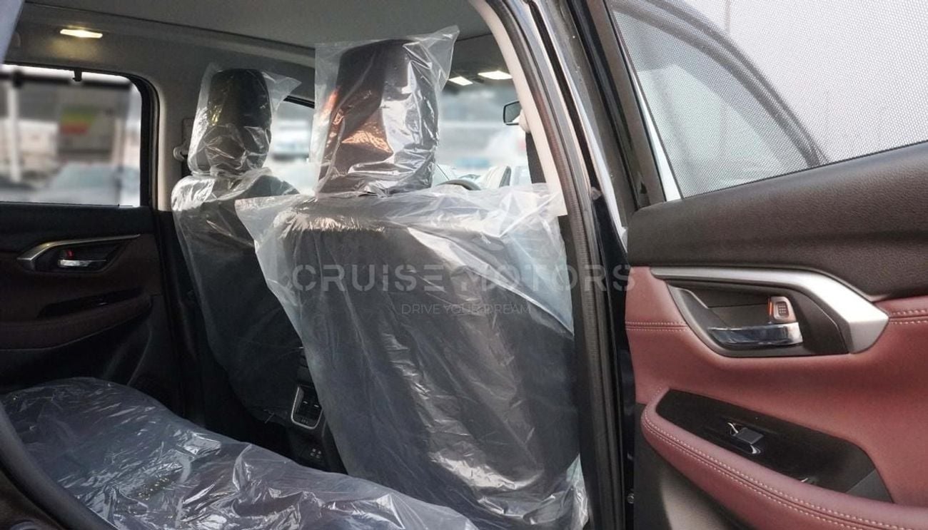 تويوتا أوربان كروزر Urban Cruiser GLX . 1.5 . Automatic . Petrol . SUV/Crossover . Front Wheel Drive . 5 Seats . 5 Doors