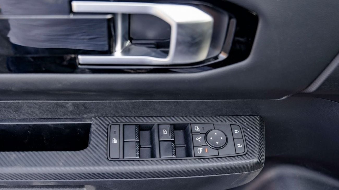 Mitsubishi L200 Mitsubishi L200 2.4L Petrol MT 2024