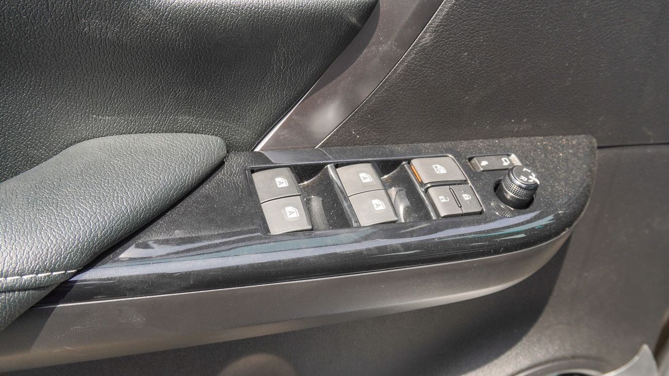 Toyota Fortuner SR5  4.0L V6