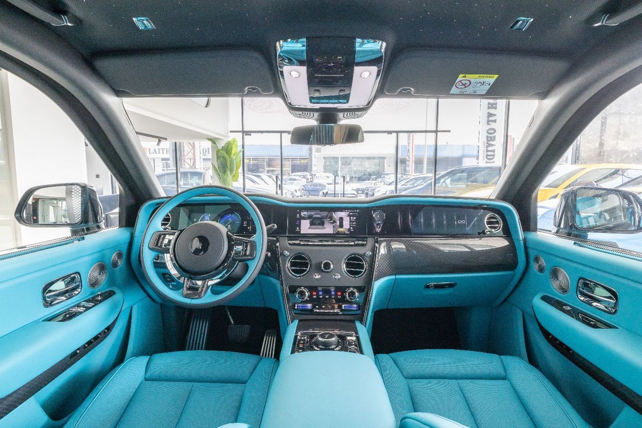 رولز رويس كولينان Rolls Royce Cullinan Black Badge | 2025