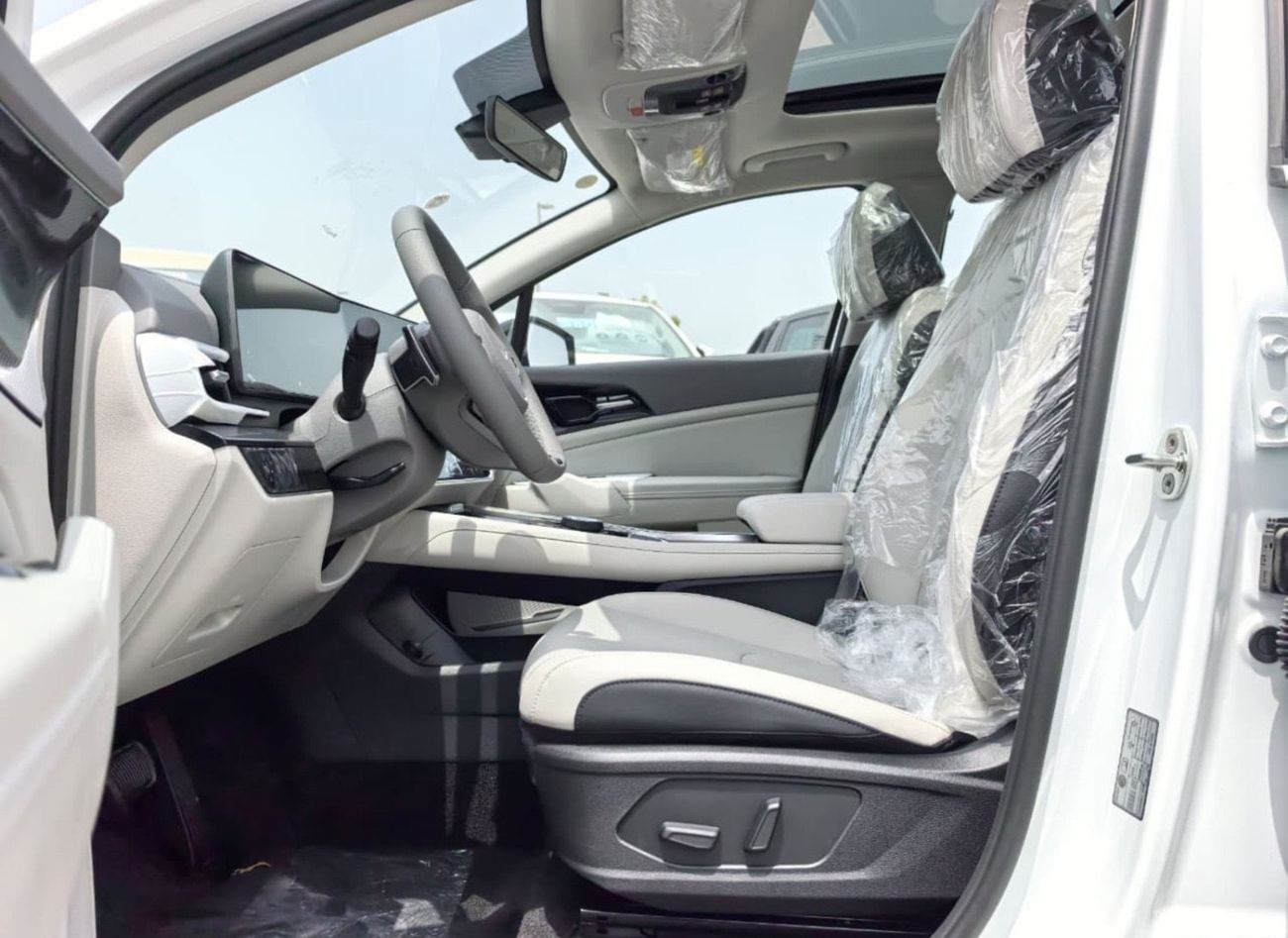 Kia Sportage 2025 KIA SPORTAGE 1.5L PREMIUM PETROL FULL OPTION WITH POWER SEAT,WIRELESS CHARGER,POWER TRUNK,360 C