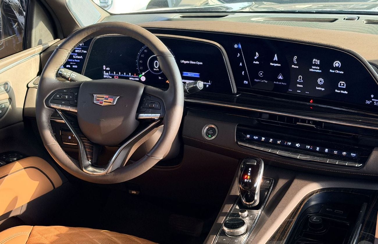 Cadillac Escalade SPORT PLATINUM Guarantee and service contract from al Ghandi till 2029