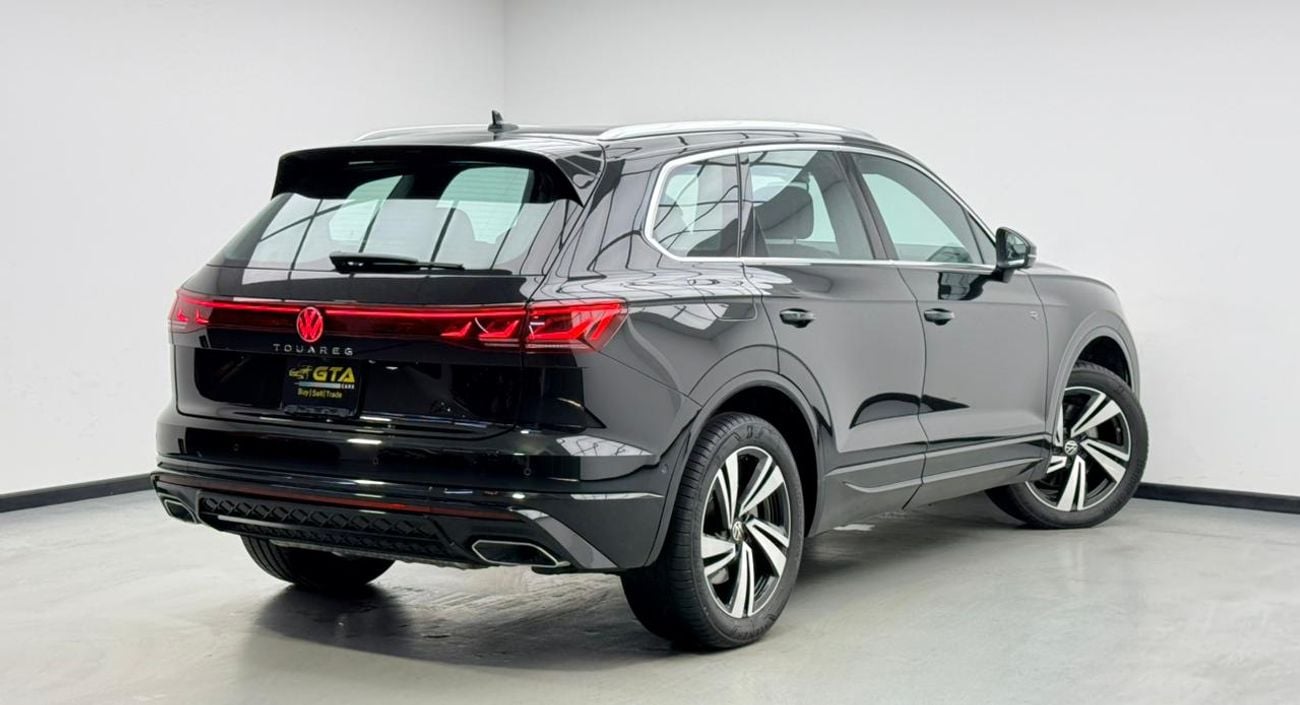 Volkswagen Touareg 2024 Volkswagen Touareg R-Line, 2029 VW Warranty + Service Pack, Full VW Service History, GCC