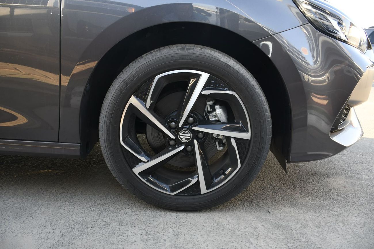 MG GT 2025 MG GT 1.5L Turbo Full option ( Ready Stock) (UAE Possible)