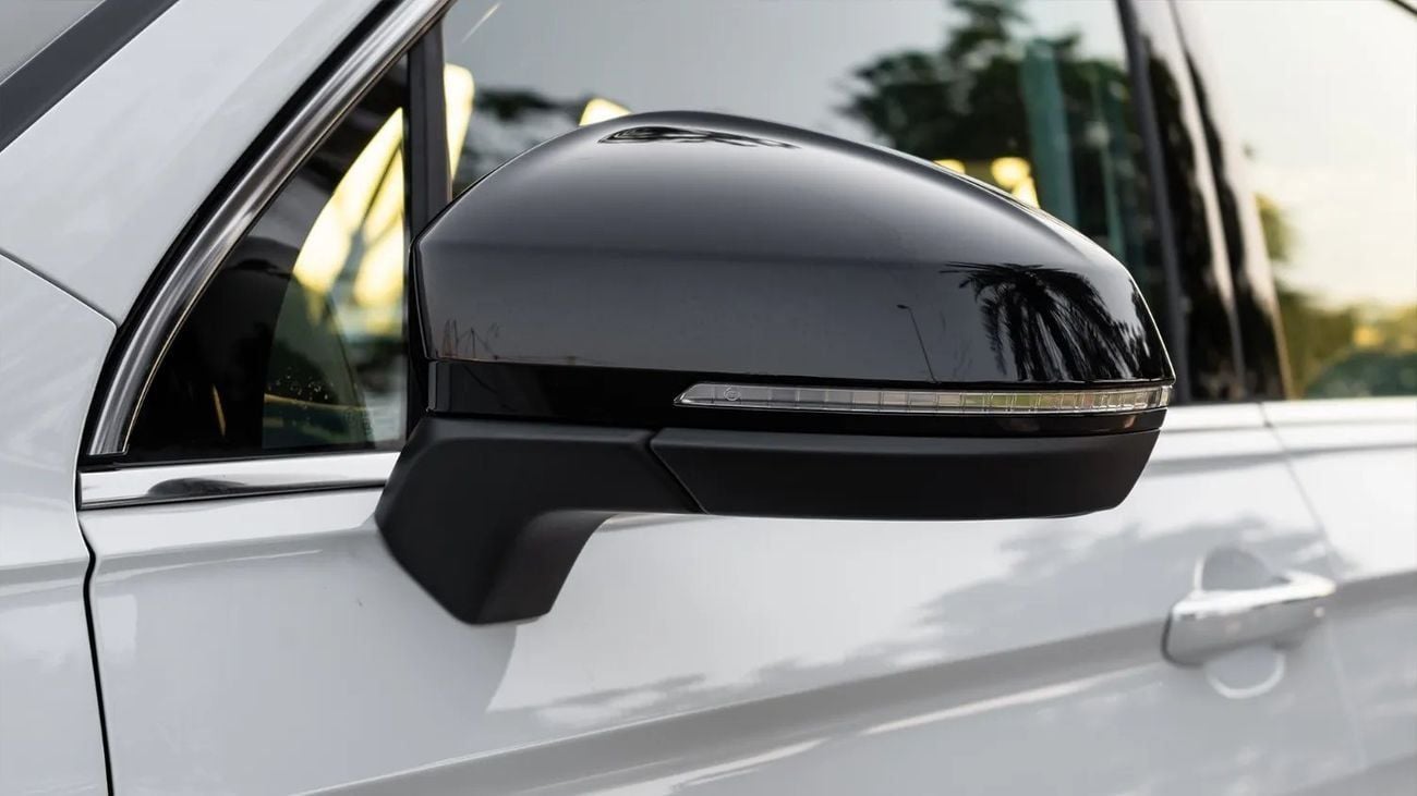 Volkswagen Tiguan 2025 | VOLKSWAGEN TIGUAN 300 TSI 2WD [ EXPORT ONLY ]