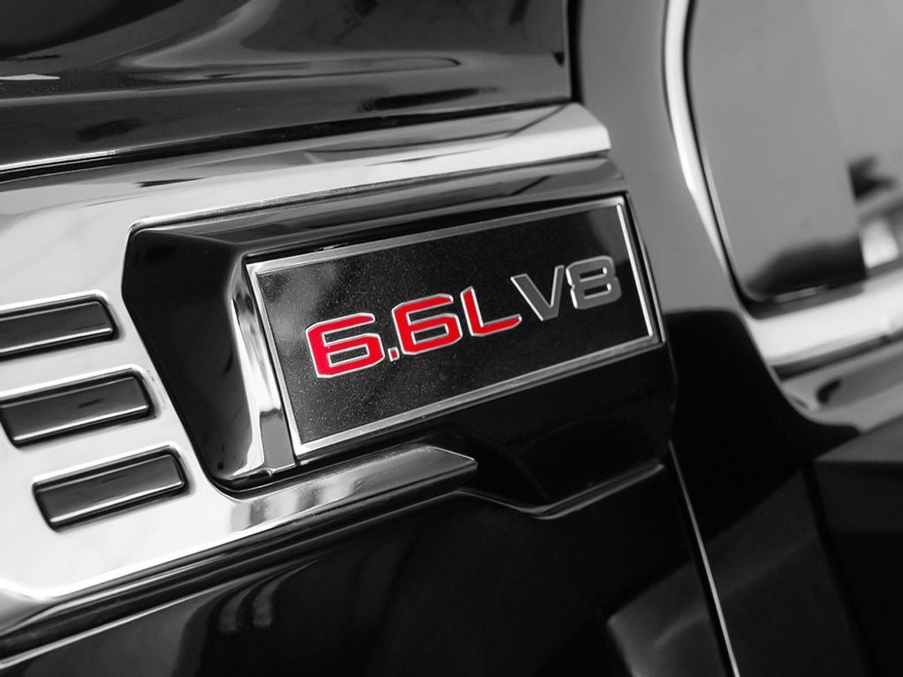 GMC Sierra 2024 GMC Sierra Denali HD 2500 6.6L V8 / GMC Warranty & Service Contract