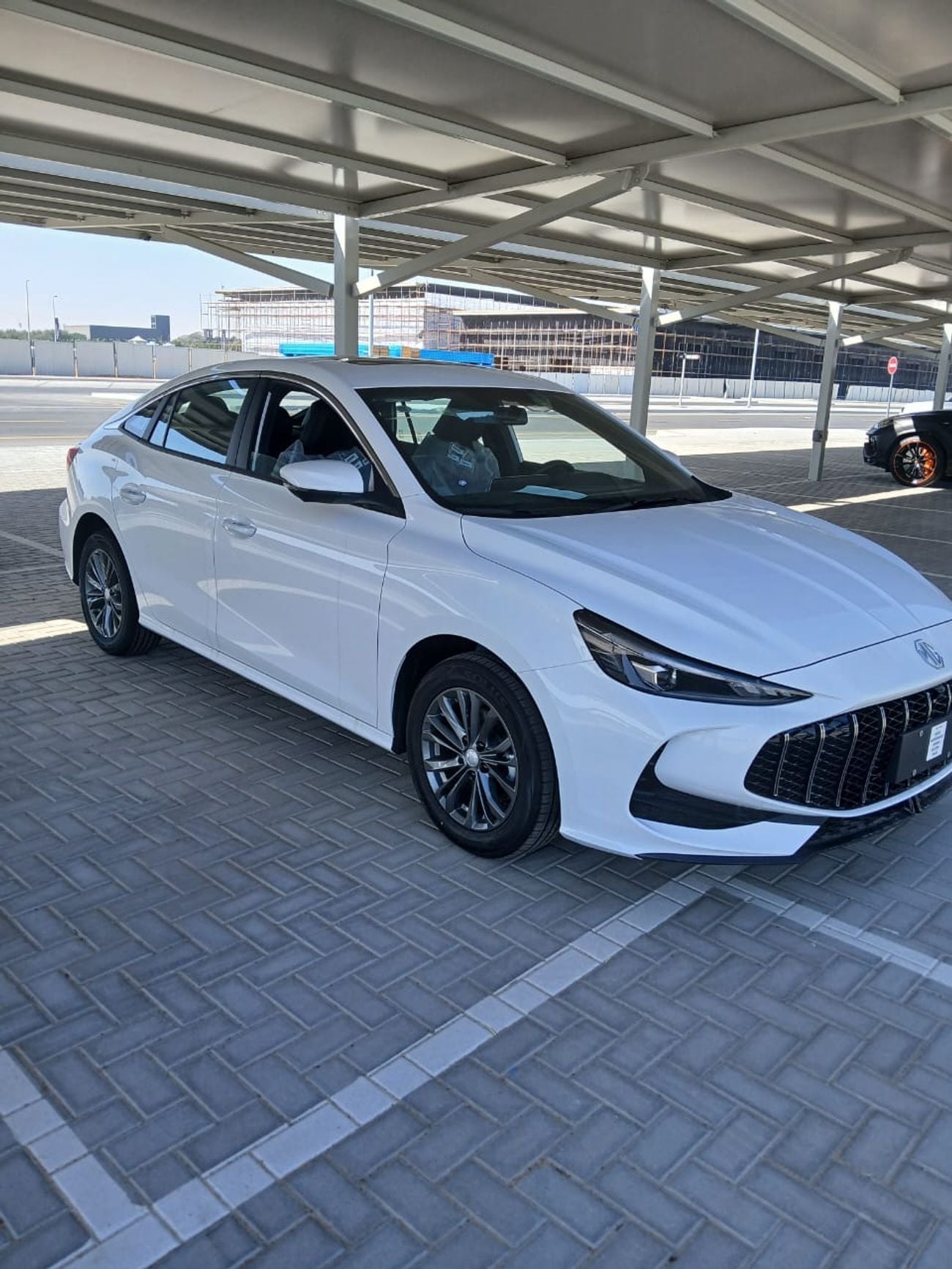 MG 5 LUX MG 5 Automatic Global Luxury with Sunroof 2026 Model, Delivery After 15 Days