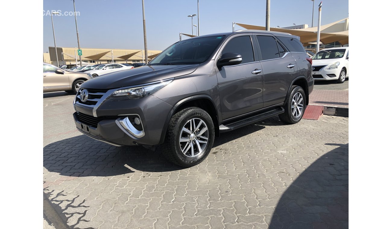 Toyota Fortuner V6