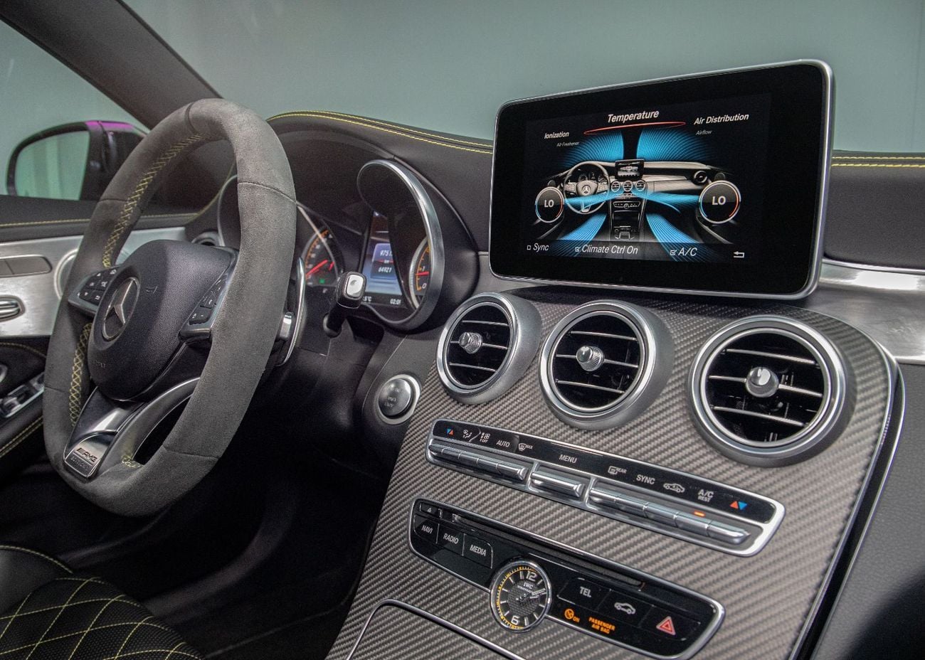 مرسيدس بنز C 63S AMG