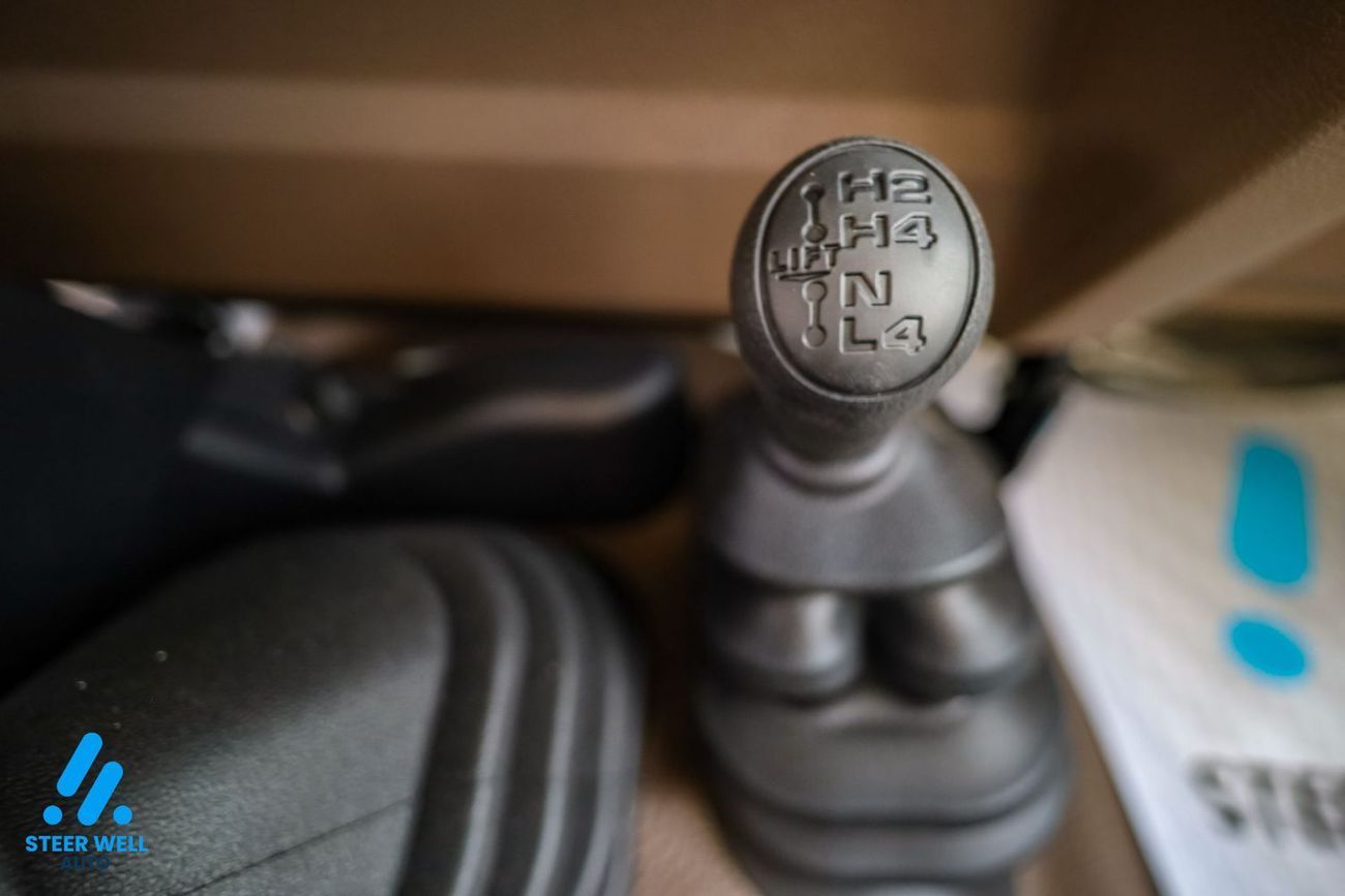 تويوتا لاند كروزر 70 2025 | LC78 2.8L T DSL E Spec